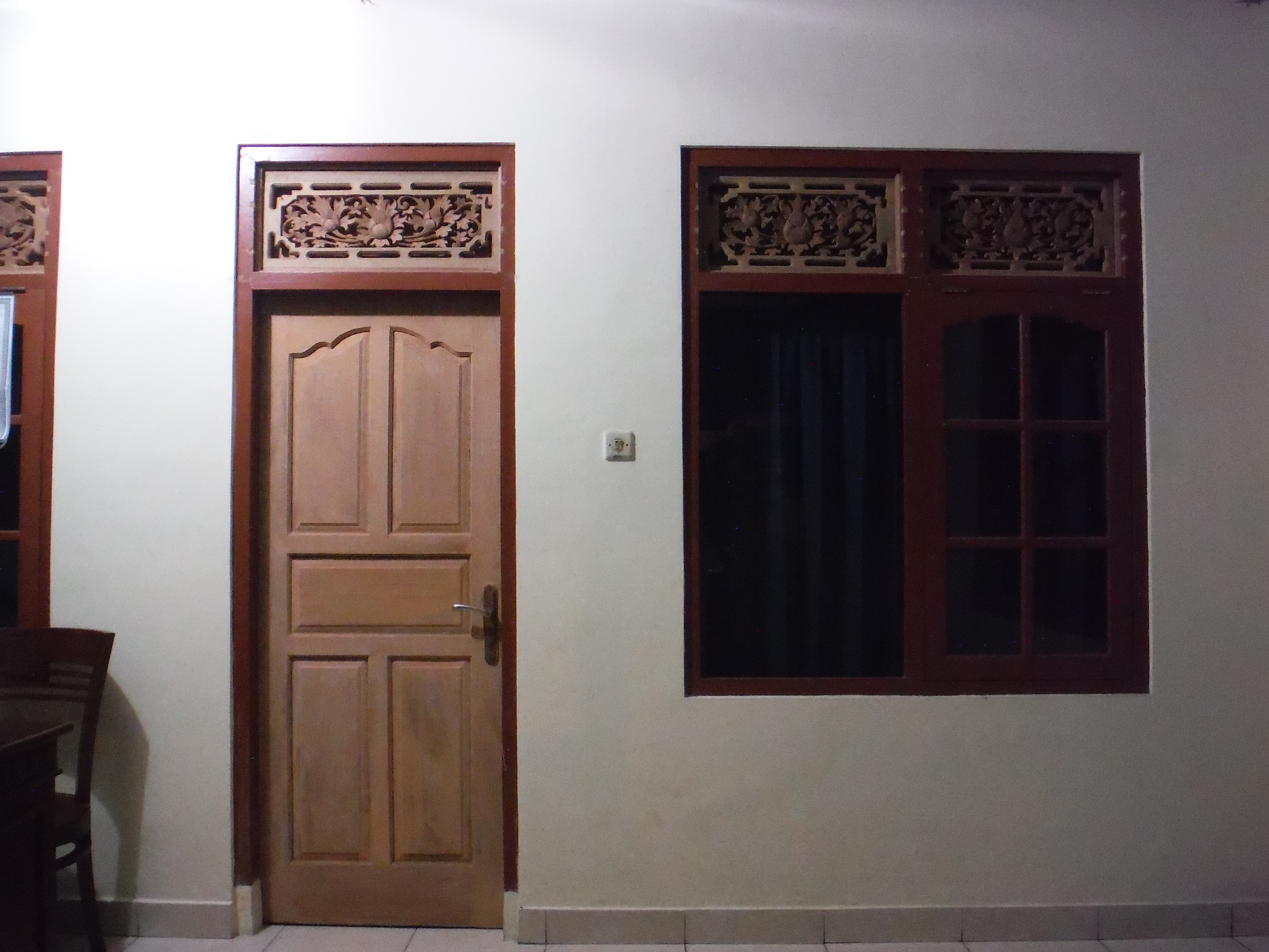 ���i�C���[�W2