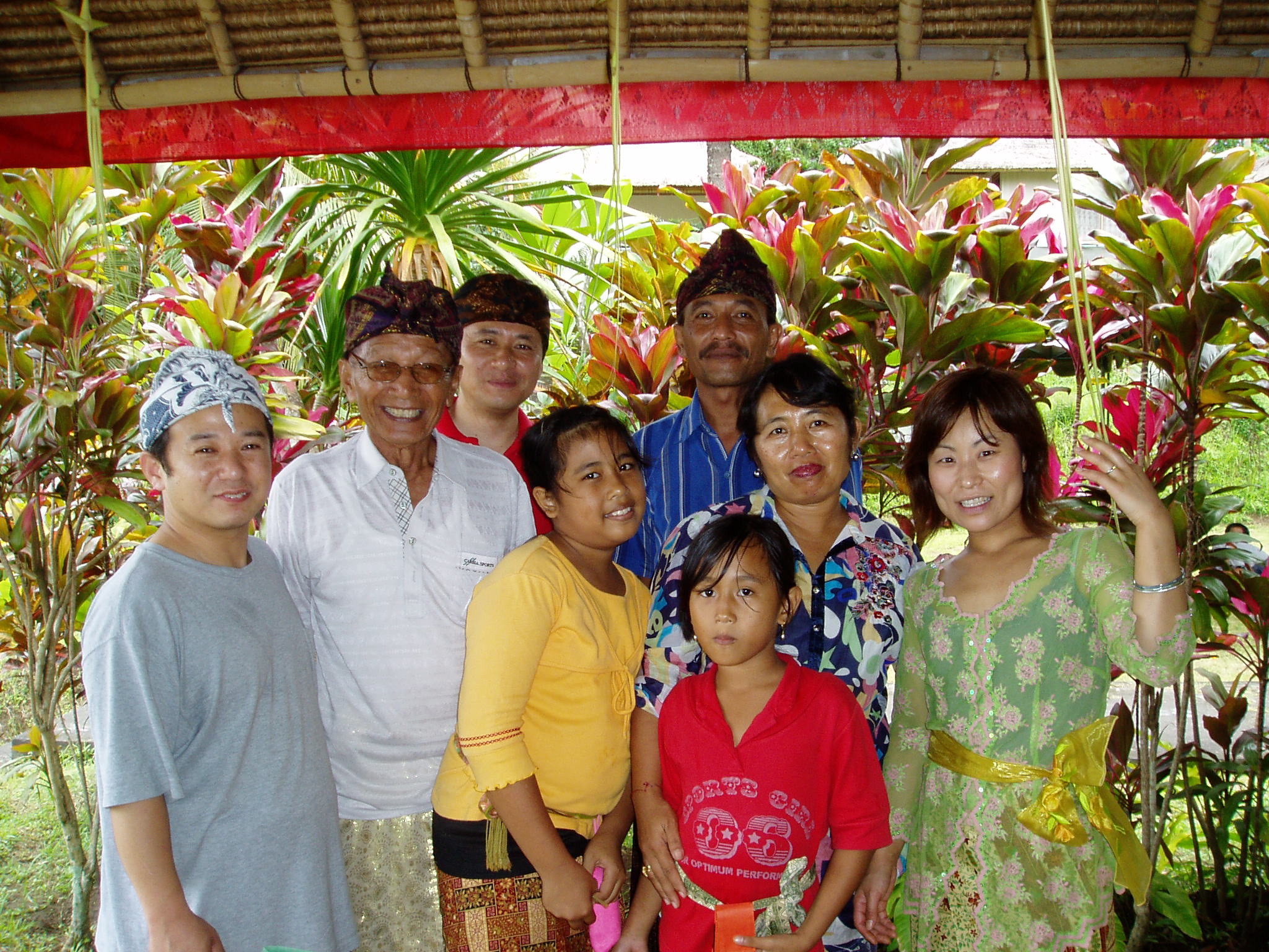 ���i�C���[�W4